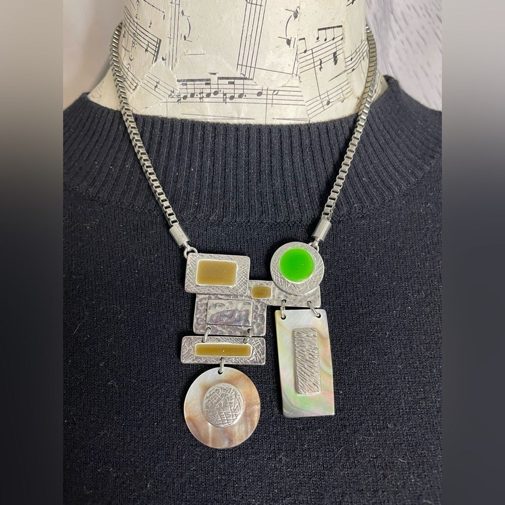 Art Deco Necklace Silver-tone w/Enamel & Mother of Pearl